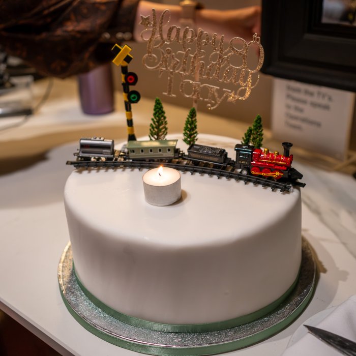 The train themed birthday cake